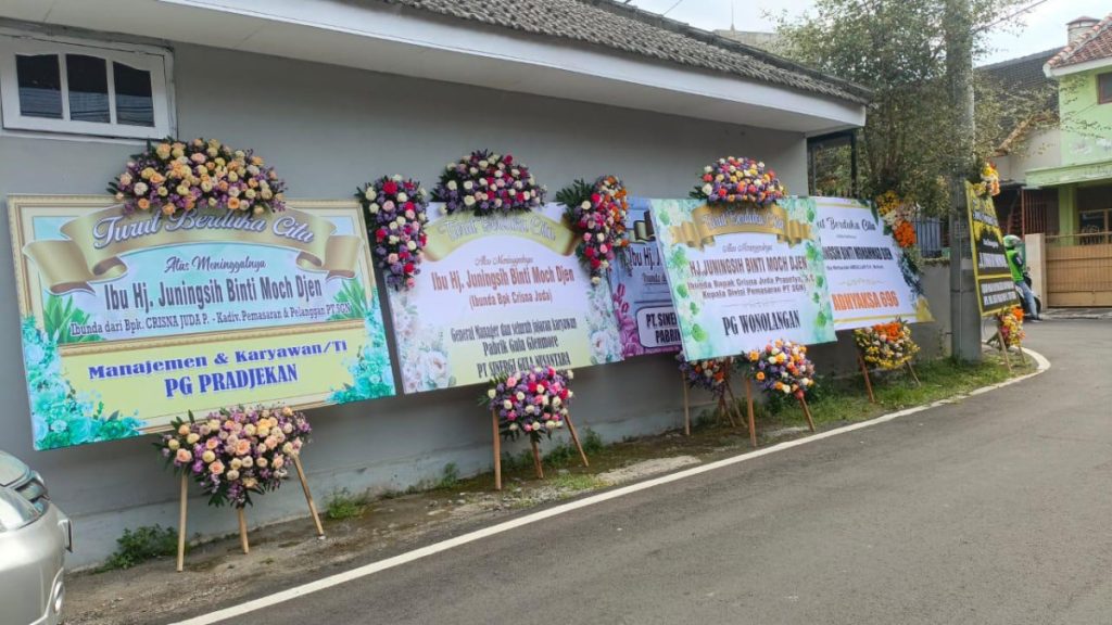 toko bunga Demak 2025 terbaik – Raja Florist dengan mesin produksi modern