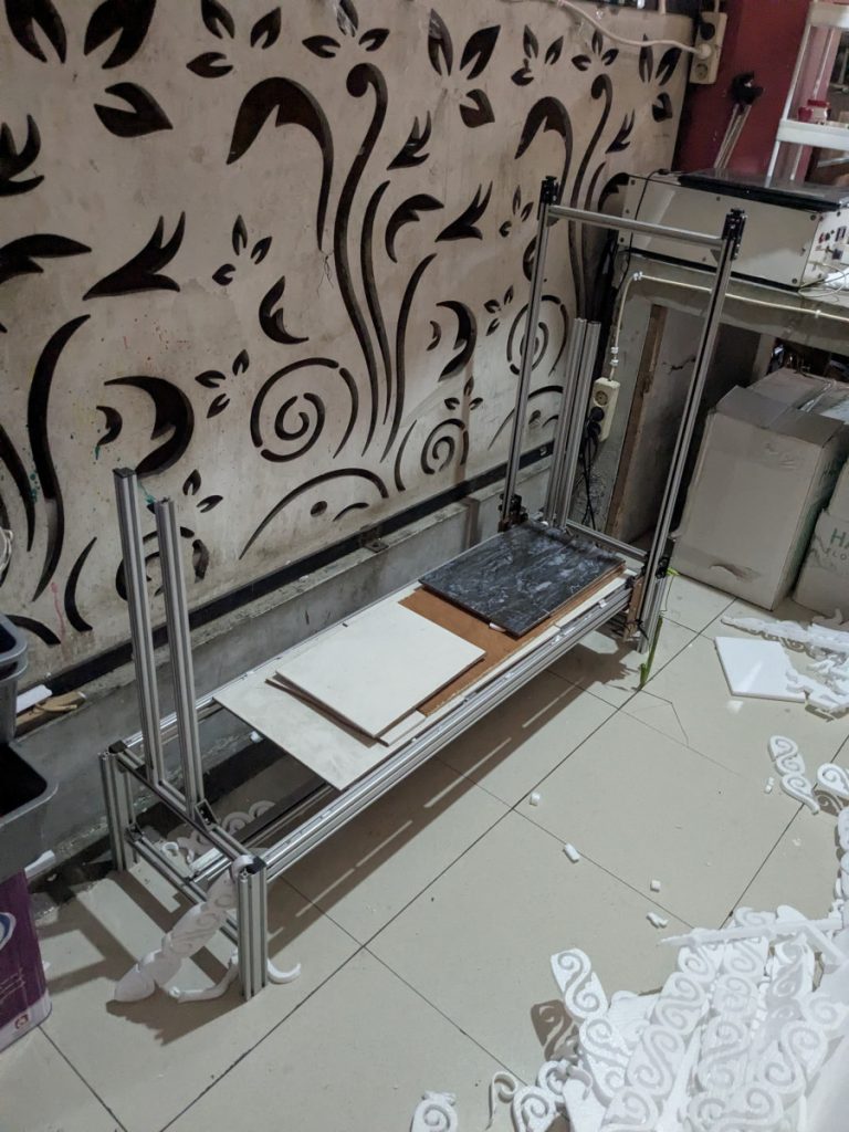 toko bunga Demak raja florist Demak menggunakan mesin setiap produksinya