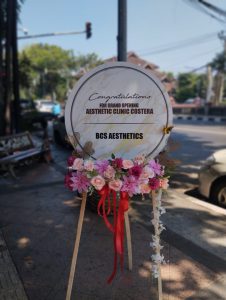 Standing Flower Akrilik Semarang – Desain Kekinian, Bisa Sewa & Custom